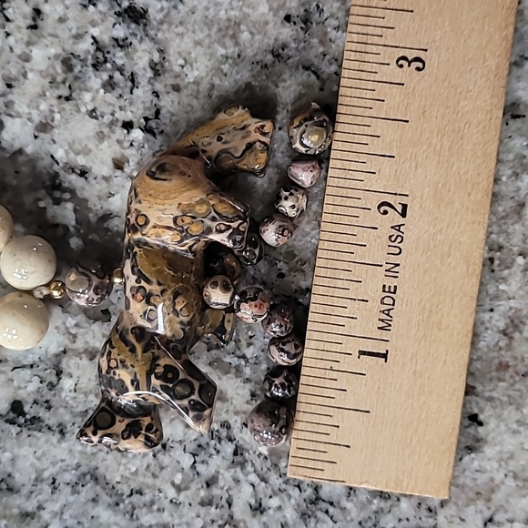 Quartz Animal Print Necklace - Picture 8 of 16